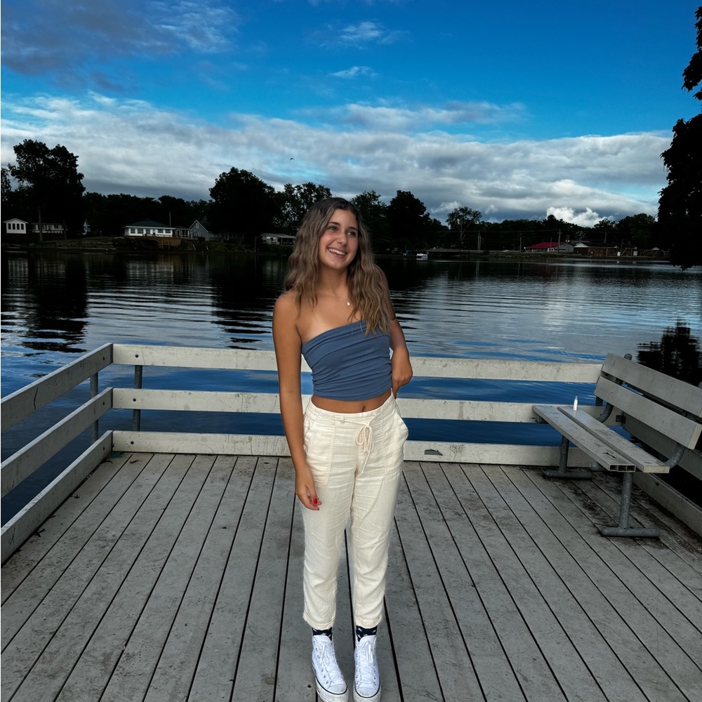 Meet your Posher, Destini
